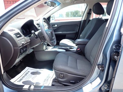 Used 2011 Ford Fusion SE w/ 201A Rapid Spec Order Code FWD image 7