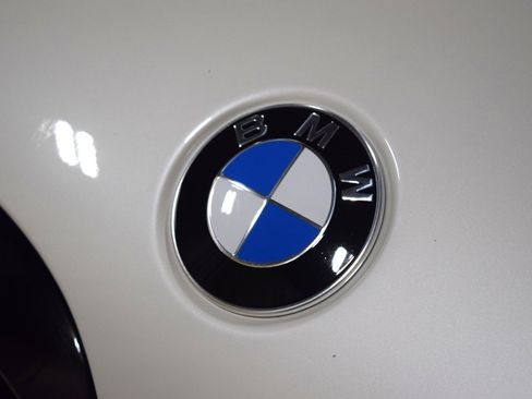 Used 2023 BMW X3 M40i image 3