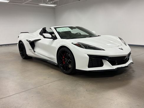 New 2026 Chevrolet Corvette Z06 RWD image 6