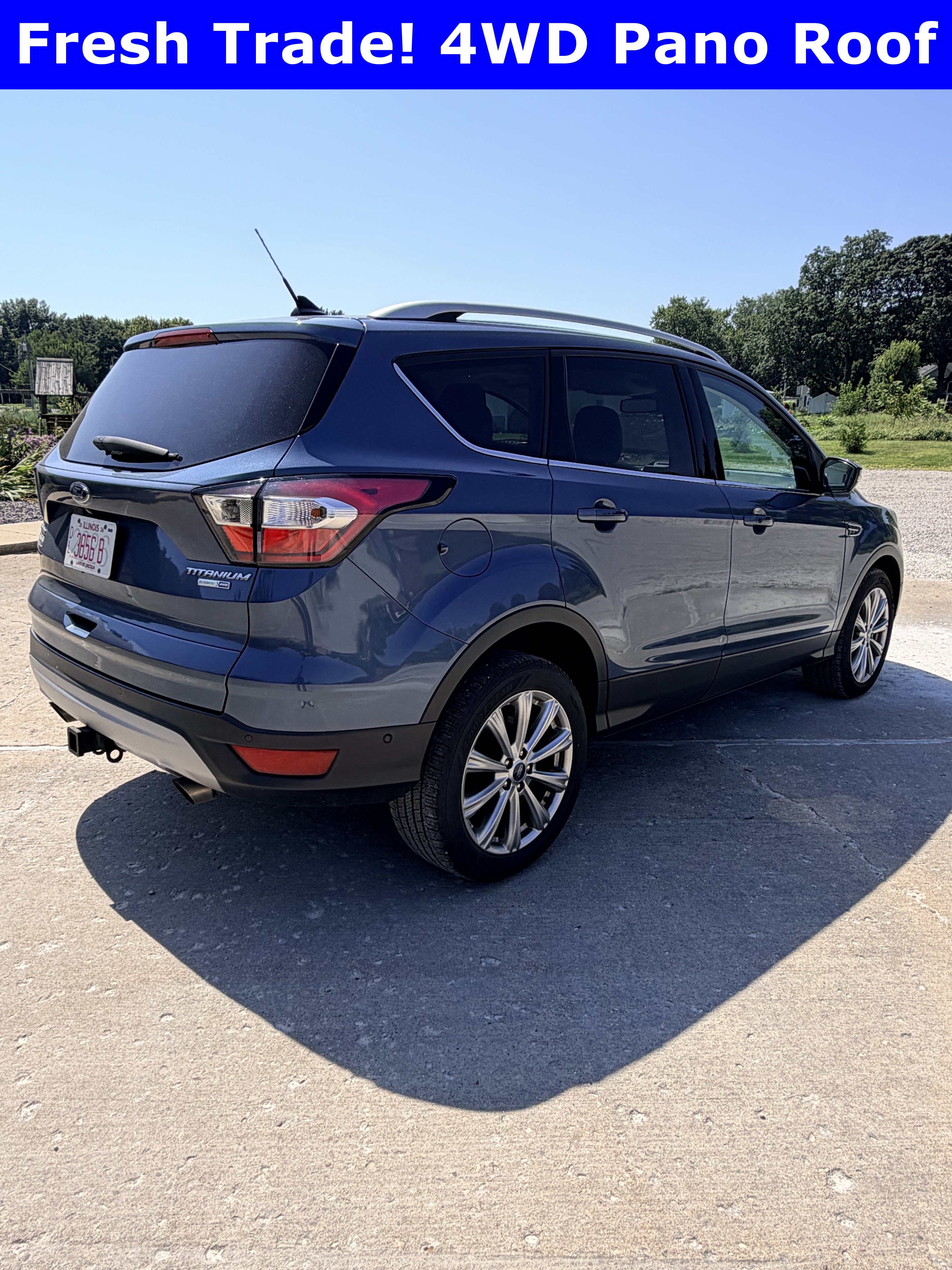 Used 2018 Ford Escape Titanium w/ Ford Safe & Smart Package AWD/4WD image 9