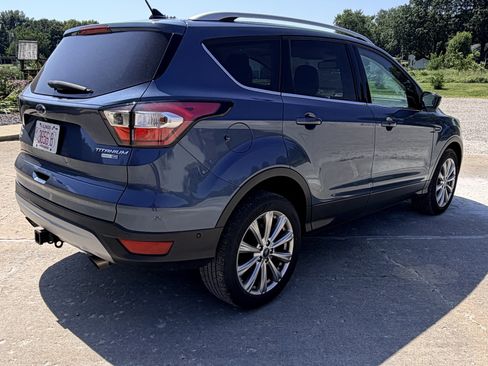 Used 2018 Ford Escape Titanium w/ Ford Safe & Smart Package AWD/4WD image 9