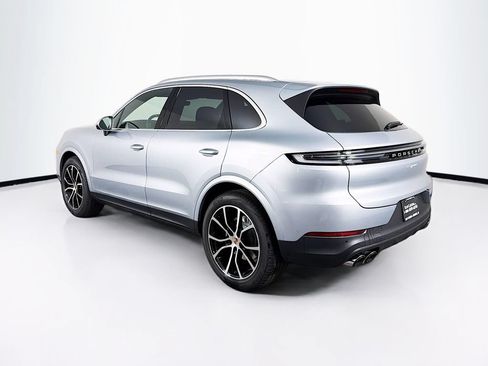 New 2026 Porsche Cayenne AWD/4WD image 3