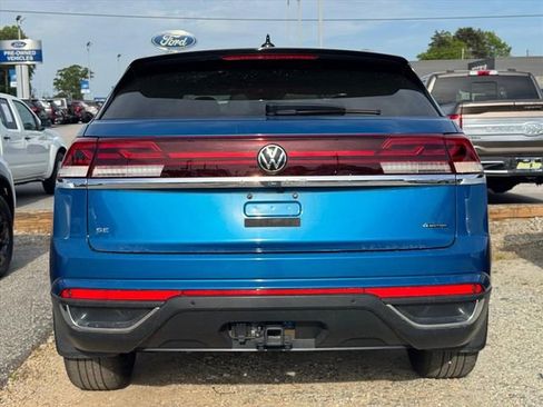 Used 2024 Volkswagen Atlas Cross Sport SE image 7