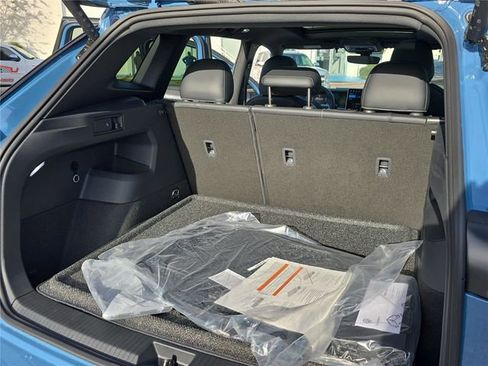 New 2026 Volkswagen Tiguan SE R-Line image 24