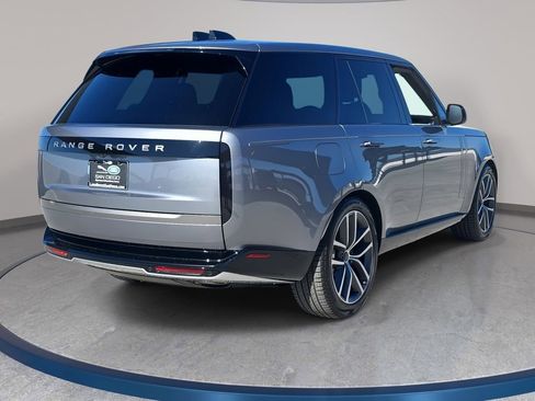 New 2026 Land Rover Range Rover SE image 5