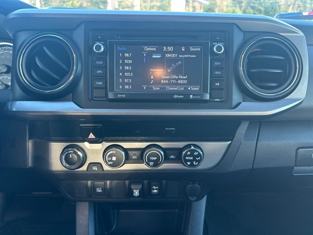 Used 2019 Toyota Tacoma SR5 AWD/4WD image 21