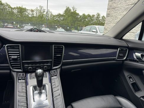 Used 2014 Porsche Panamera S RWD image 29