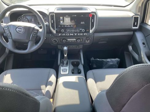 New 2026 Nissan Frontier SV w/ All-Weather Content Package AWD/4WD image 13