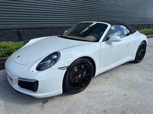 Used 2017 Porsche 911 Carrera RWD image 7