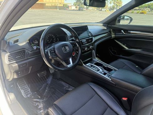Used 2022 Honda Accord Sport image 14