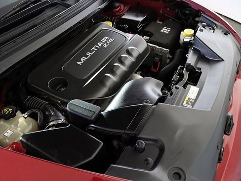 Used 2017 Jeep Cherokee Sport image 33