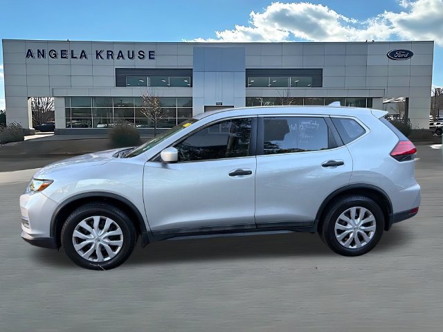 Used 2017 Nissan Rogue S FWD image 4