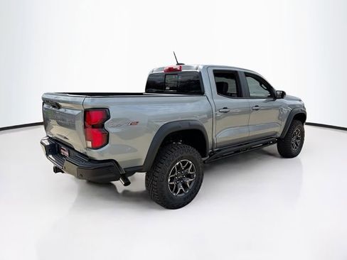 New 2026 Chevrolet Colorado ZR2 w/ Technology Package AWD/4WD image 6