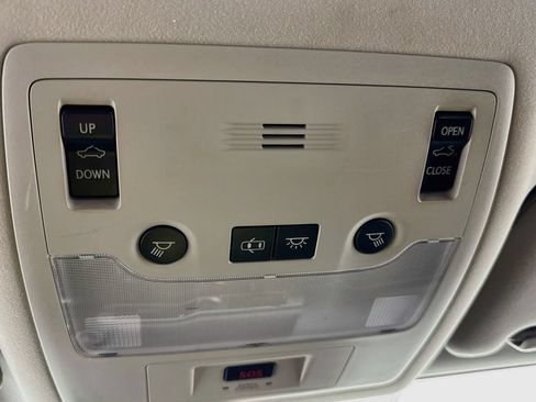 Used 2015 Lexus IS 250 w/ Navigation System Package RWD image 12