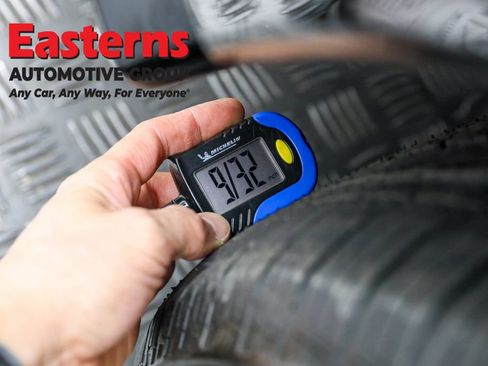 Used 2023 Nissan Ariya FWD image 27