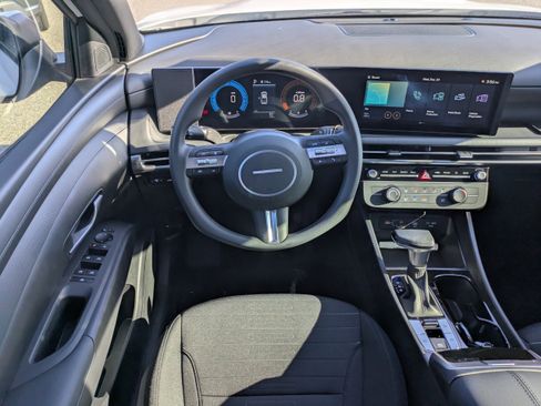 New 2026 Hyundai Santa Cruz SE image 17