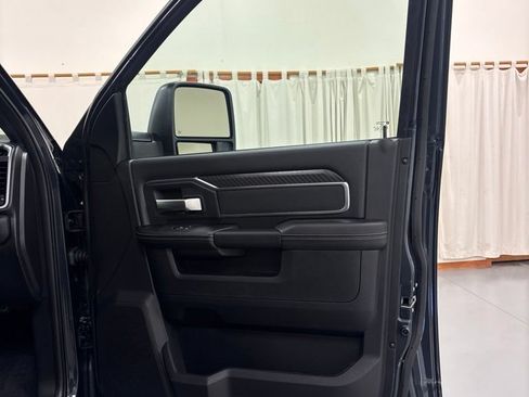 New 2026 RAM 2500 Big Horn AWD/4WD image 28