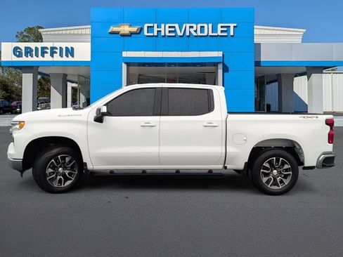 Used 2024 Chevrolet Silverado 1500 LT image 10