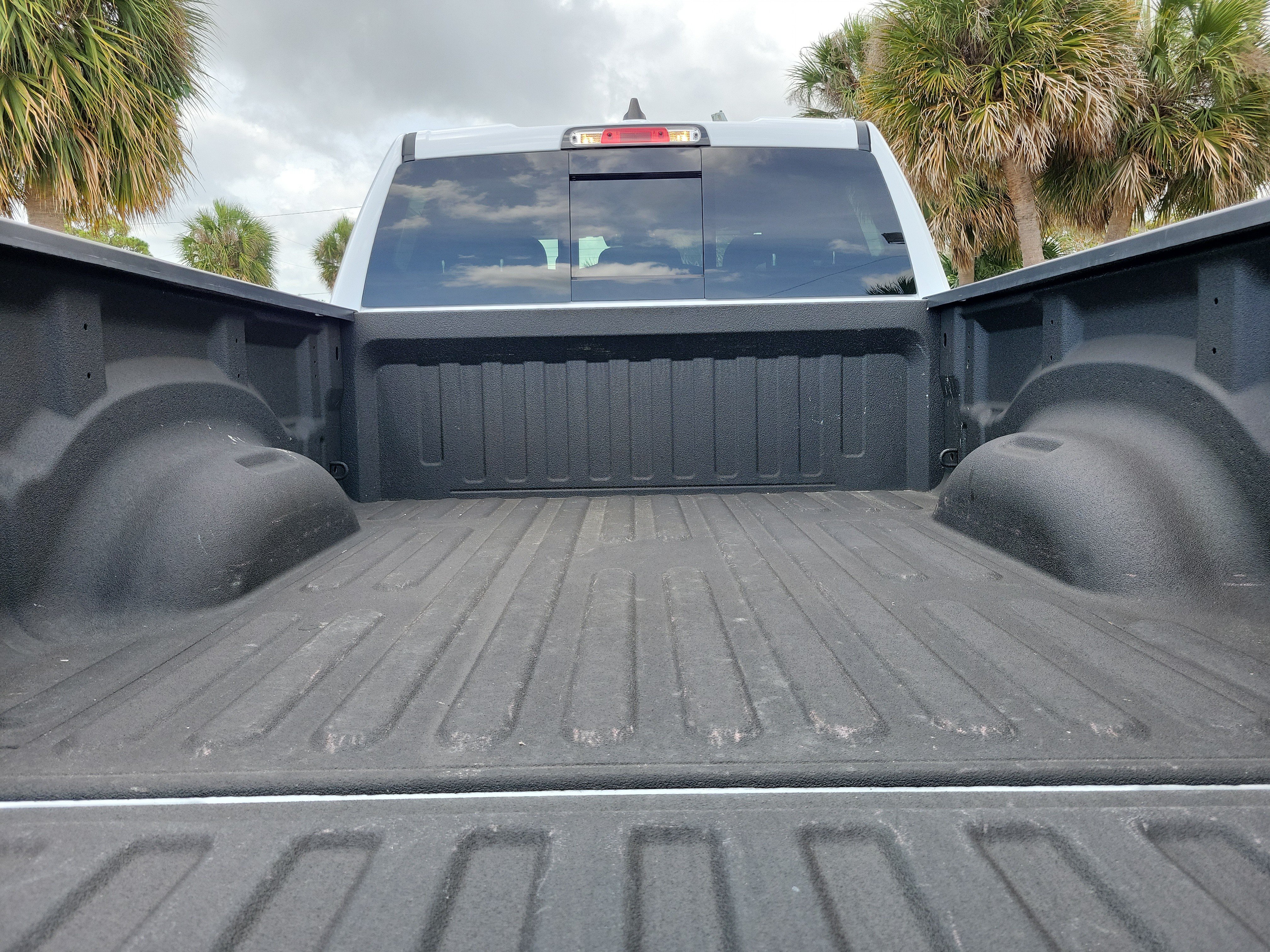 Used 2025 RAM 1500 Big Horn AWD/4WD image 7