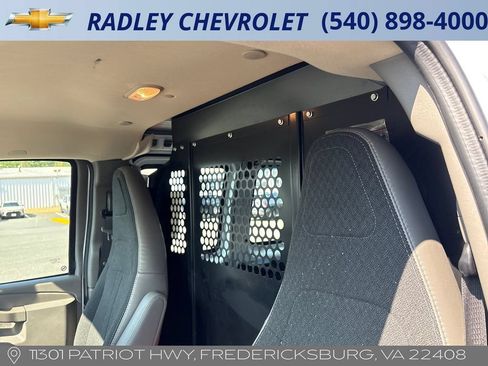Certified 2025 Chevrolet Express 2500 RWD image 2