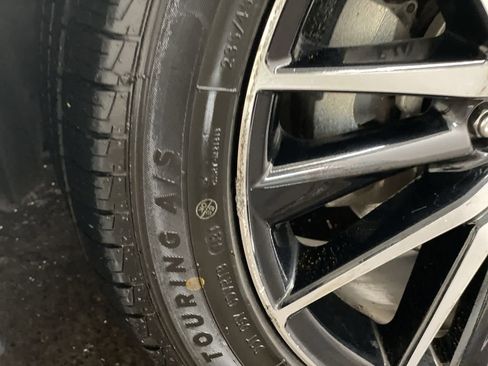 Used 2021 Toyota Camry SE image 35