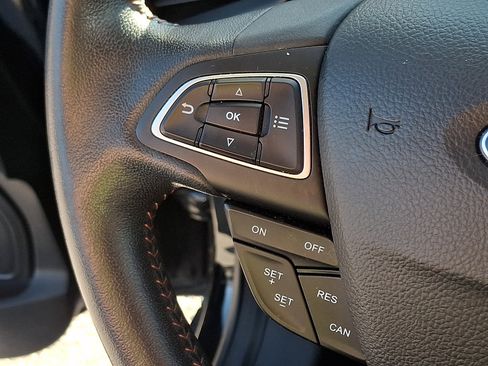 Used 2021 Ford EcoSport SE w/ SE Convenience Package image 22