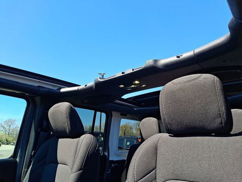 Certified 2023 Jeep Wrangler Unlimited w/ Sun & Screen Package image 14