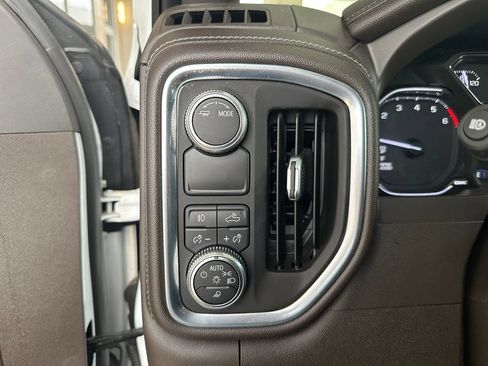 Used 2021 GMC Sierra 1500 SLT w/ SLT Premium Plus Package RWD image 19