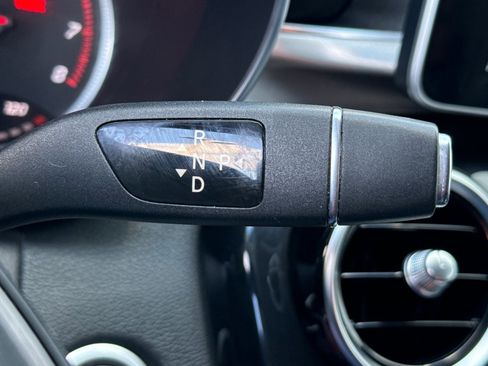 Used 2015 Mercedes-Benz C 300 4MATIC Sedan image 16