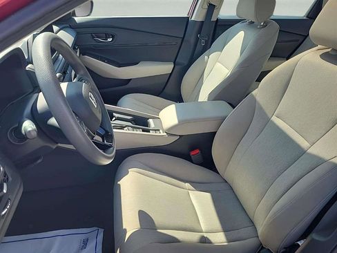 Used 2023 Honda Accord EX image 13