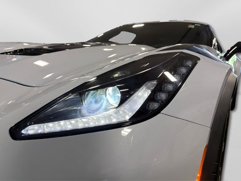 Used 2019 Chevrolet Corvette Grand Sport RWD image 13