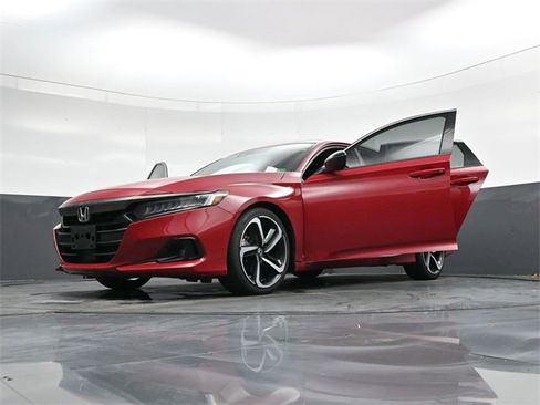 Used 2021 Honda Accord Sport image 42