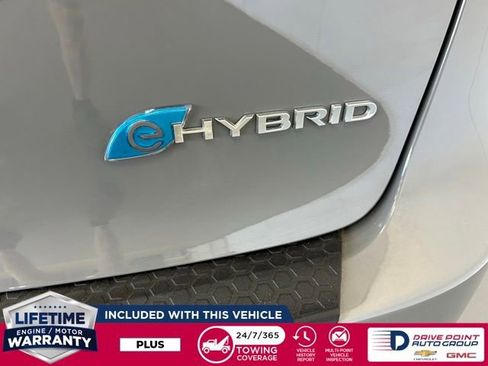Used 2024 Chrysler Pacifica Limited FWD image 14