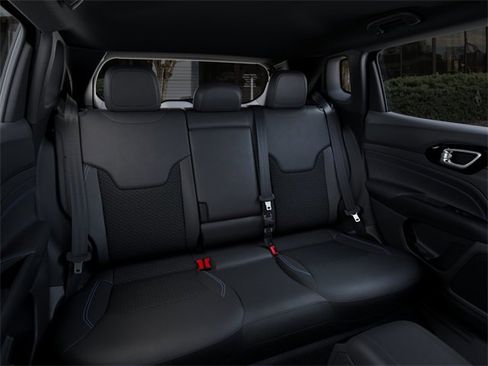New 2026 Jeep Compass Latitude image 15