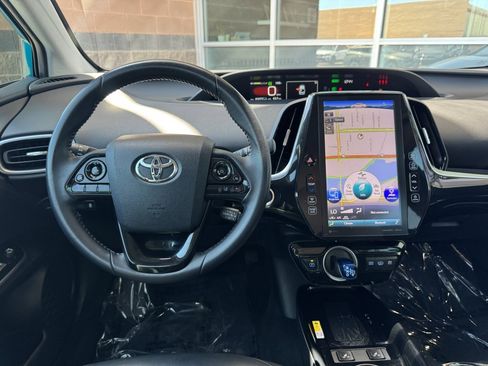 Used 2020 Toyota Prius Prime XLE image 16