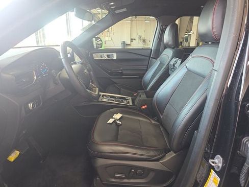 Used 2023 Ford Explorer ST-Line w/ Class IV Trailer Tow Package AWD/4WD image 25