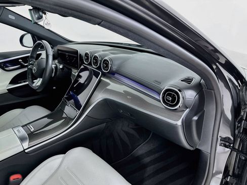Used 2022 Mercedes-Benz C 300 Sedan image 33