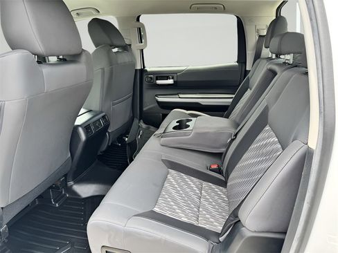 Used 2021 Toyota Tundra SR5 w/ Convenience Package image 33