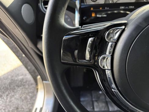 Certified 2018 Rolls-Royce Dawn image 19