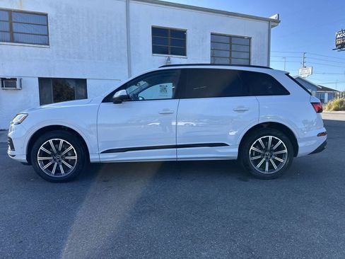 Used 2023 Audi Q7 2.0T Premium Plus w/ Premium Plus Package AWD/4WD image 5