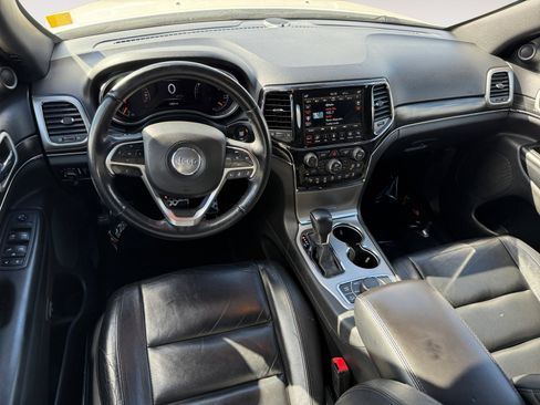 Used 2022 Jeep Grand Cherokee Limited w/ Trailer Tow Group IV image 15