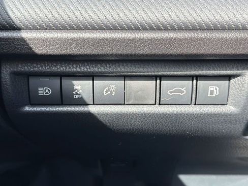Used 2025 Toyota Camry SE FWD image 21