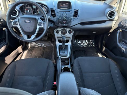 Used 2019 Ford Fiesta SE image 25