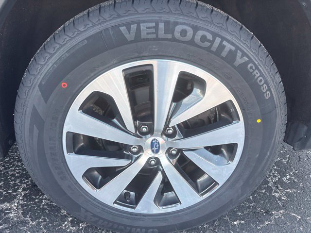 Used 2024 Subaru Outback Premium AWD/4WD image 28