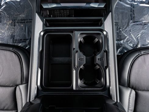 Used 2026 Ford F250 Platinum image 28