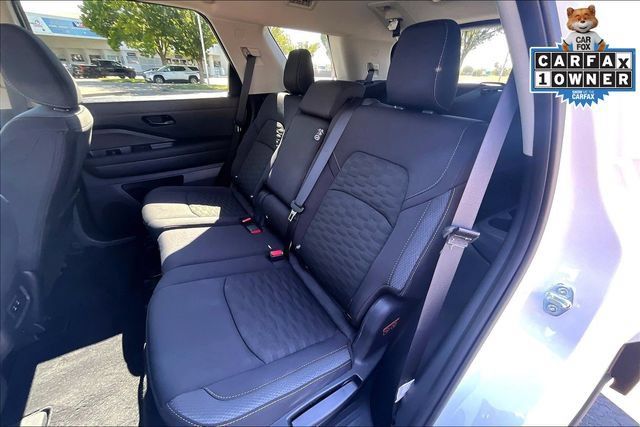 Used 2026 Nissan Pathfinder SV w/ Cargo Package AWD/4WD image 25