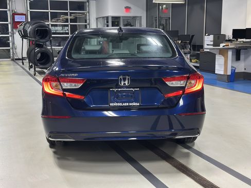 Used 2020 Honda Accord EX image 6