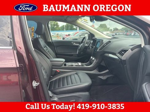 Used 2024 Ford Edge SEL w/ Convenience Package AWD/4WD image 10