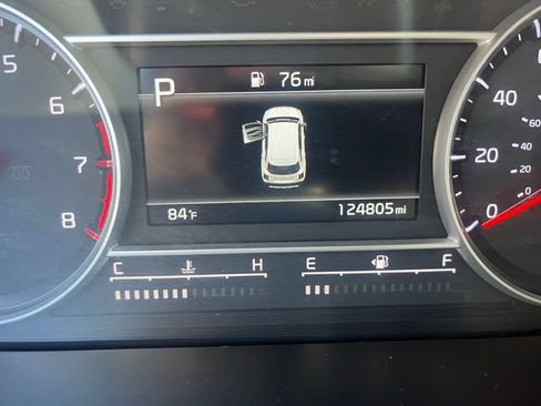 Used 2022 Kia Sorento LX AWD/4WD image 23