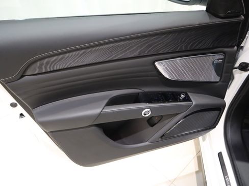 New 2026 Maserati Grecale Modena image 25